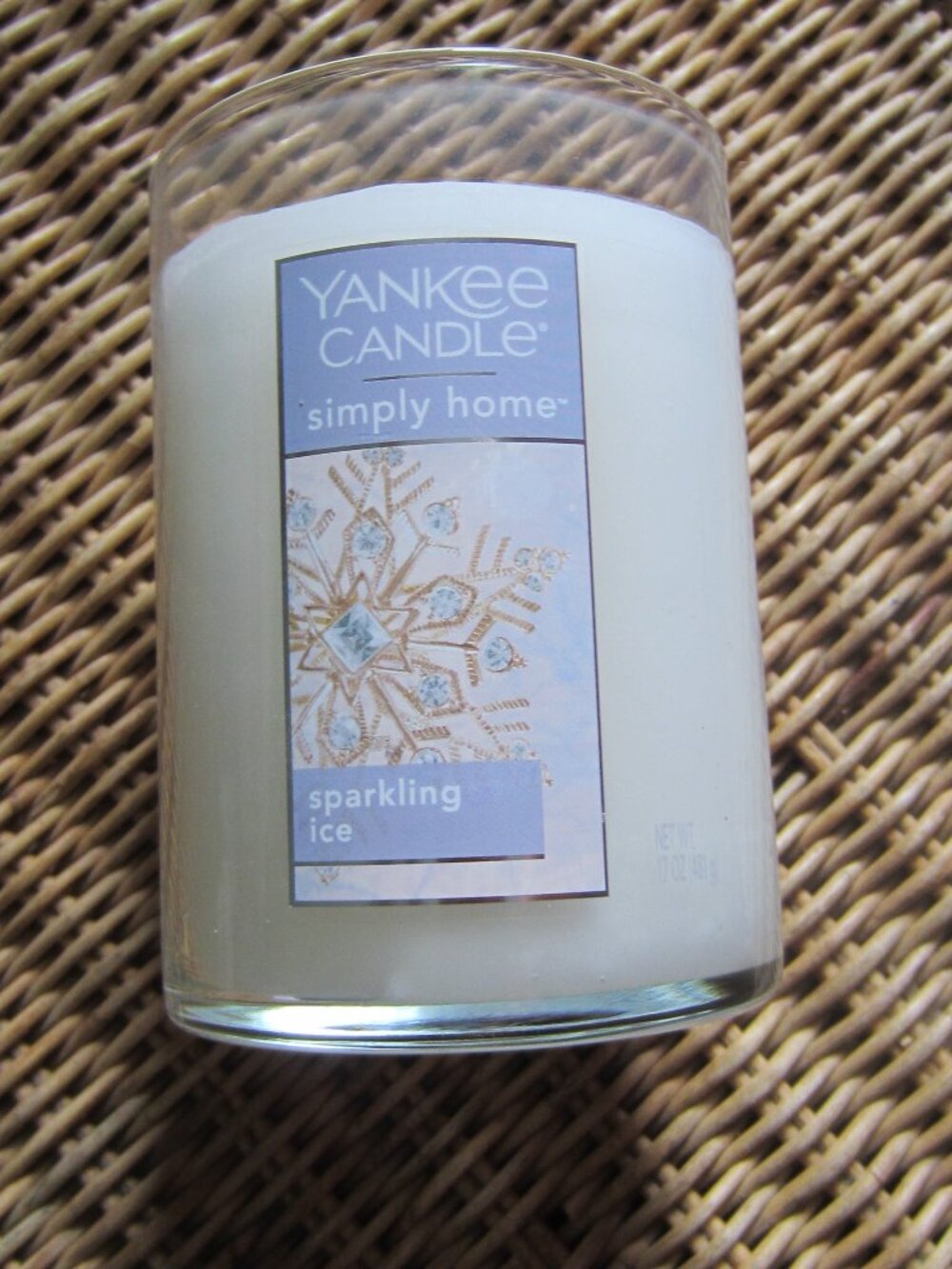 NEW/Yankee Candle 2-Wick Candle ~ Sparkling Ice